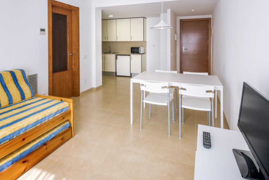 Apartments Sorrabona Pineda de Mar Exterior photo